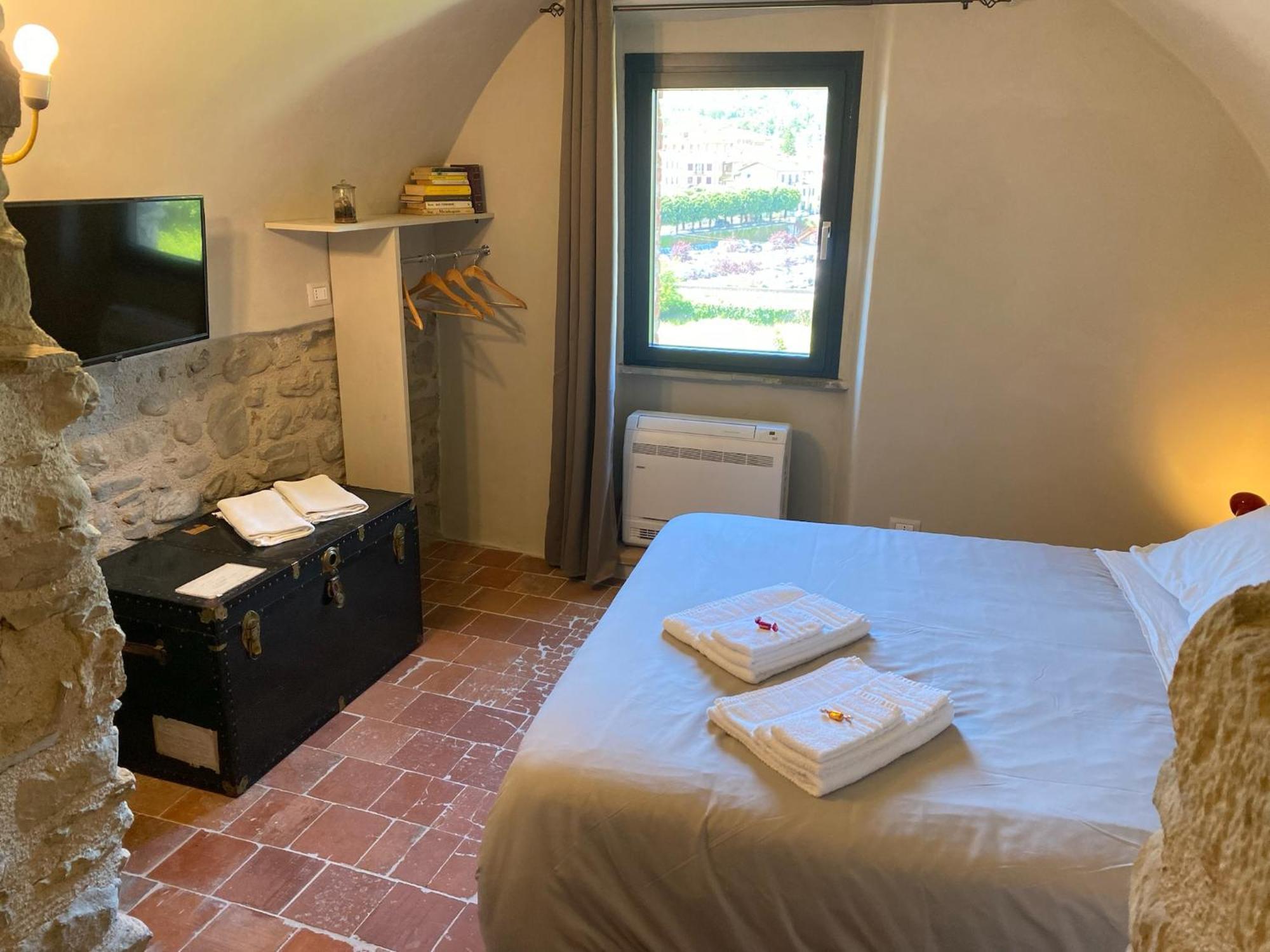 La Casa Medievale Suites E Spa Pontremoli Exteriér fotografie