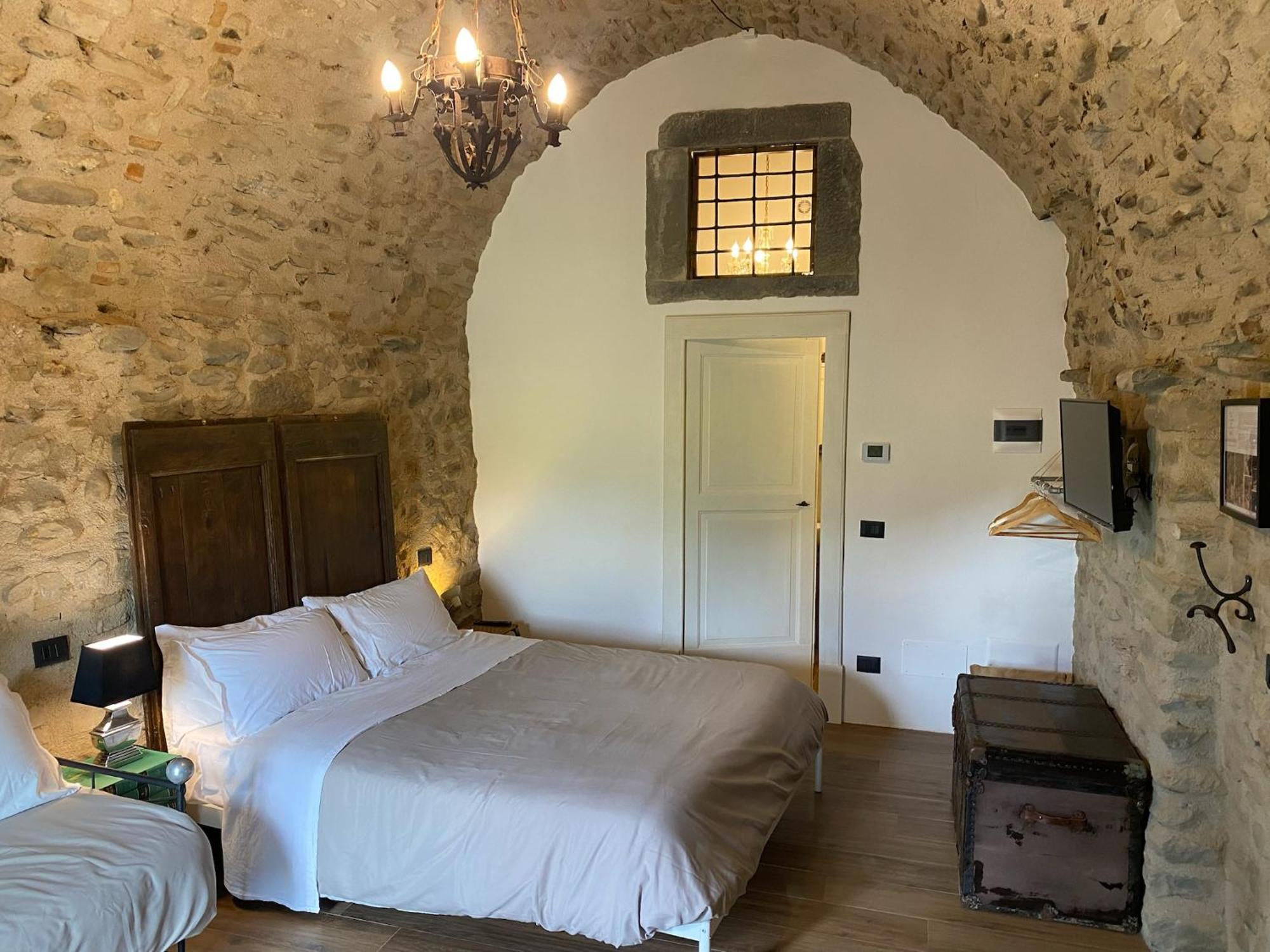 La Casa Medievale Suites E Spa Pontremoli Exteriér fotografie