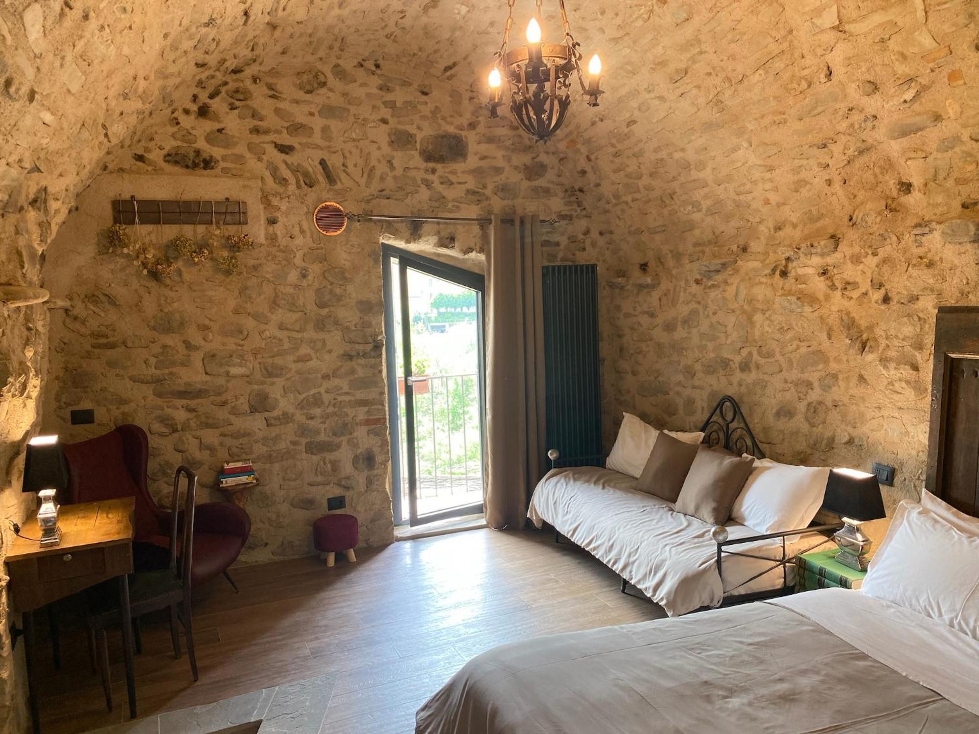 La Casa Medievale Suites E Spa Pontremoli Exteriér fotografie