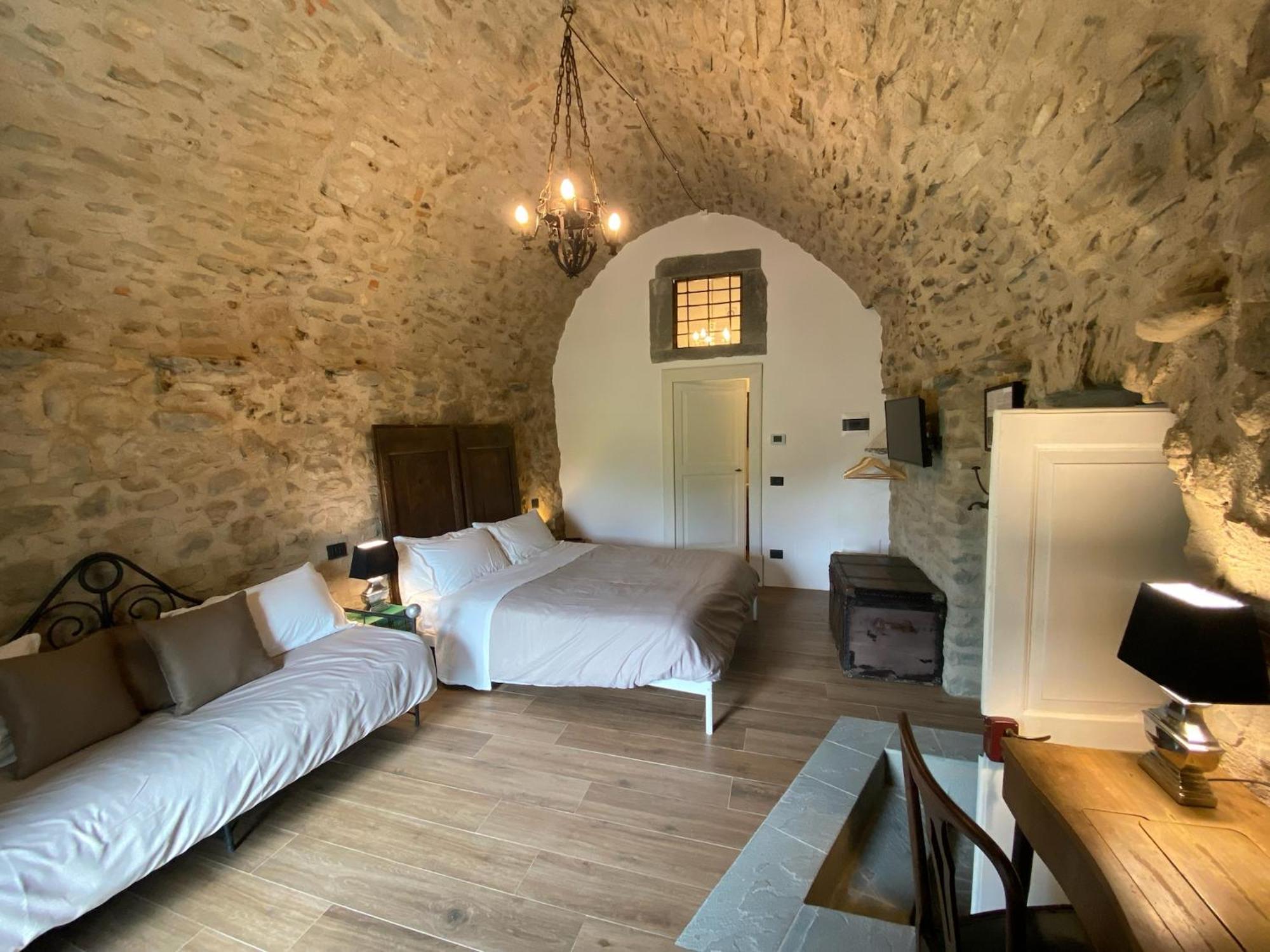 La Casa Medievale Suites E Spa Pontremoli Exteriér fotografie