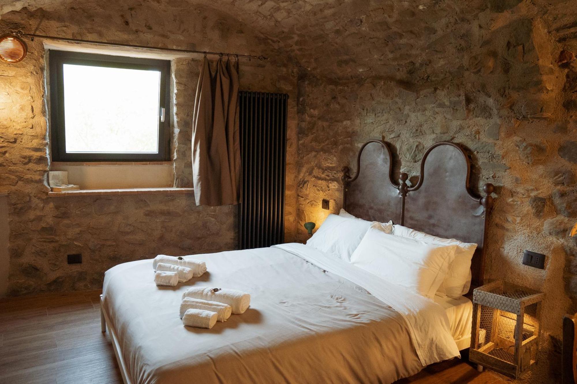 La Casa Medievale Suites E Spa Pontremoli Exteriér fotografie